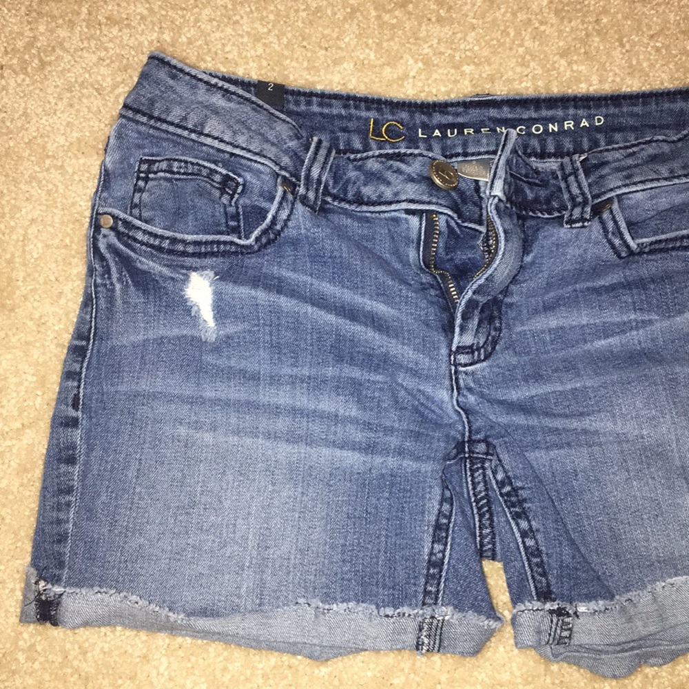 LC Shorts